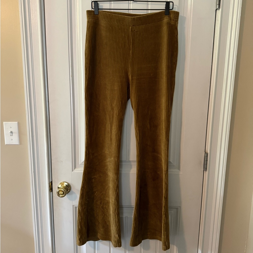 Aerie Ribbed Velour Velvet Flare Pants